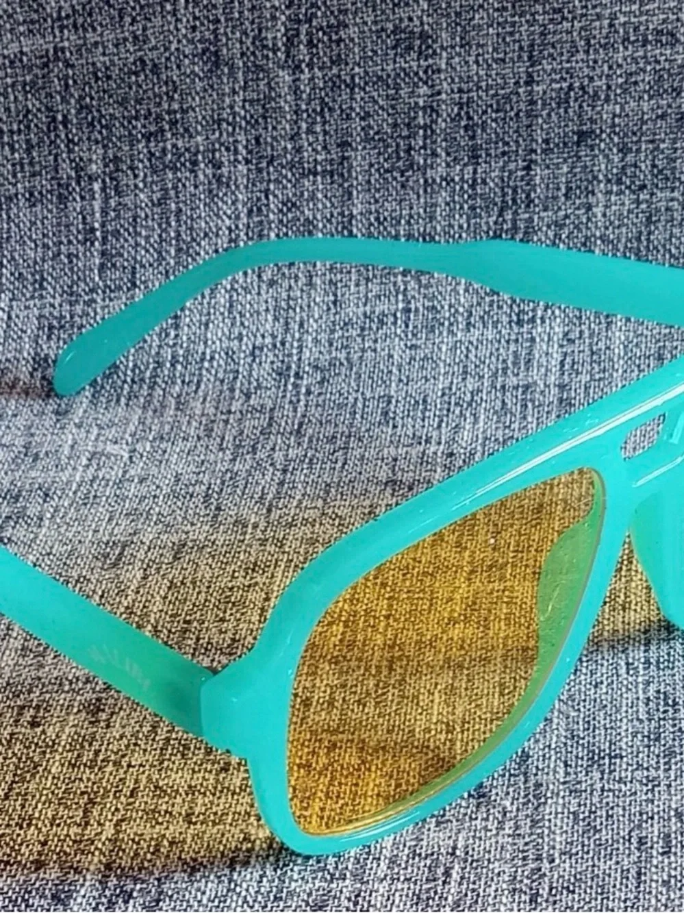 Malibu Rum Promo Logo Advertising Sunglasses Green & Yellow Lenses Retro Style